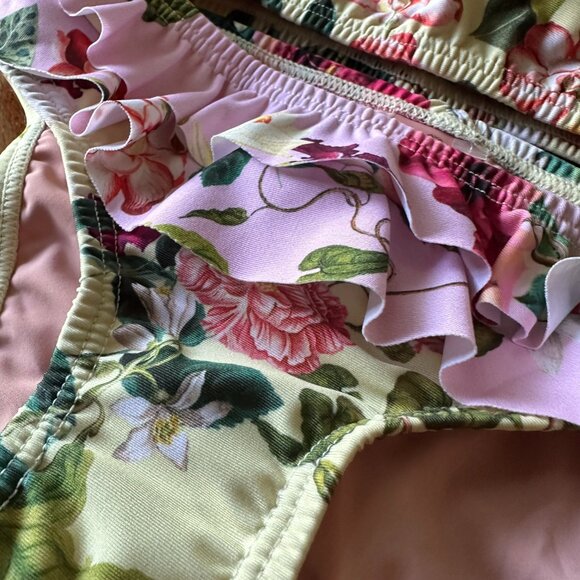 PQ SWIM KIDS {NWT} Ruffle Bikini in Summer Hibiscus | sizes 4 and 6 - Picture 9 of 9